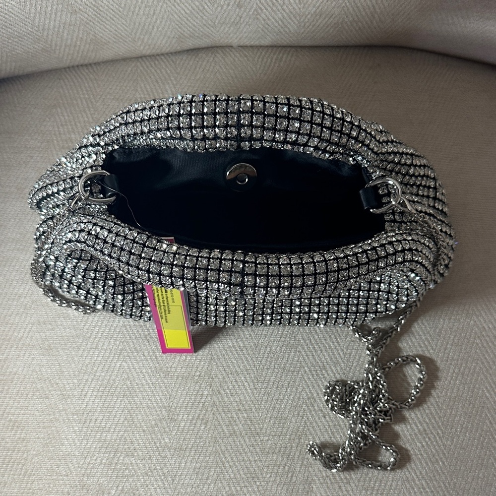 Catherine Malandrino Glittering Silver Bag - Picture 5 of 6